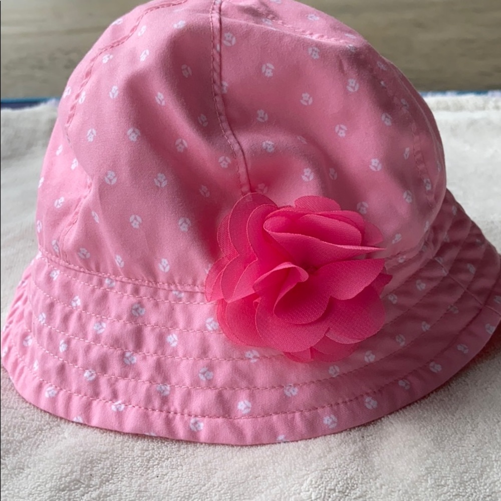Brand new without tags hat for baby!